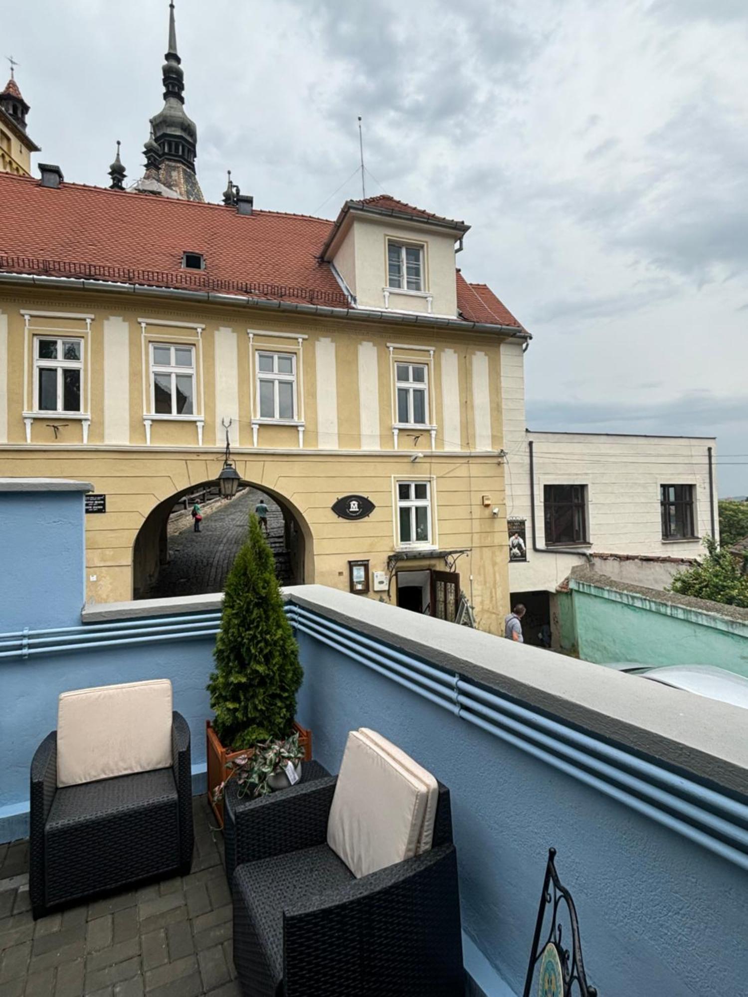 Blue House Citadel Elite Sighisoara Appartement Buitenkant foto